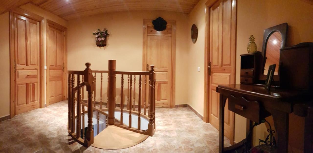 Atico-Duplex Basa La Mora Apartment Saravillo Ngoại thất bức ảnh
